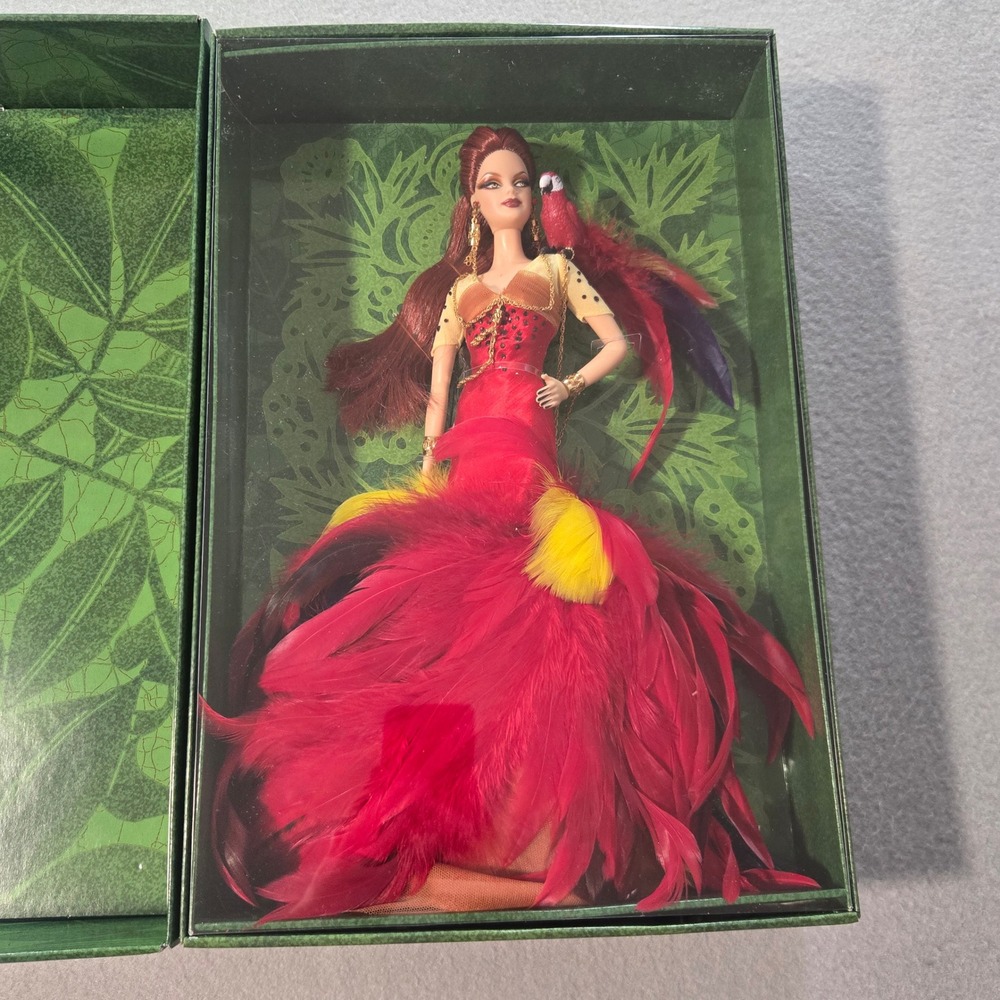 RARE Mattel The Scarlet Macaw Barbie Gold Label L9659 Red Feather Gown Limited